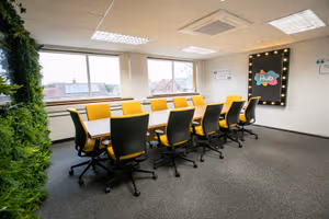 1 Person Shared Office