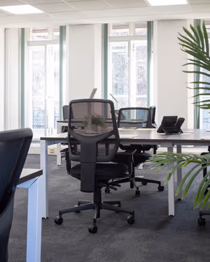 12 Person Private Office