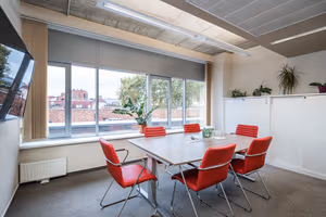 10 Person Private Office