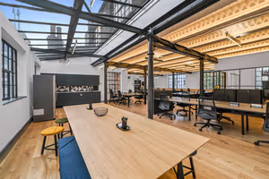 24 Person Enterprise Suite