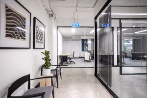 5 Person Private Office