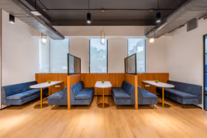 4 Person Coworking Desk
