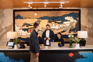 4 Person Coworking Desk