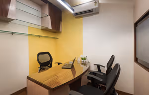 3 Person Private Office