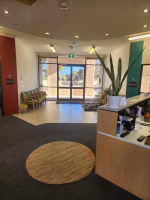 3 Person Private Office