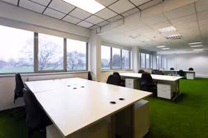 4 Person Private Office