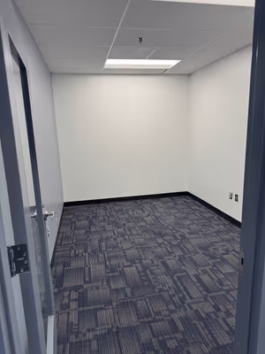 1 Person Private Office