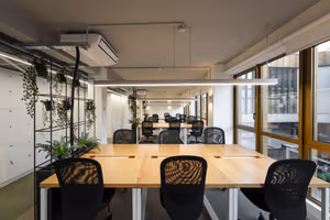 1 Person Coworking Desk