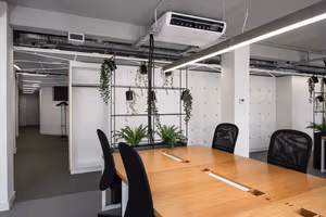 4 Person Coworking Desk