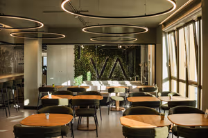 8 Person Coworking Desk