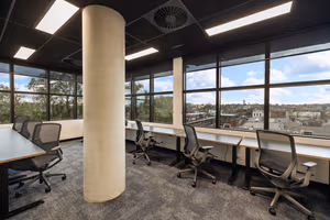 1 Person Private Office