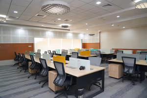 5 Person Coworking Desk