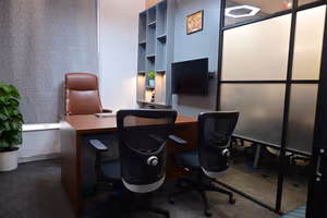 3 Person Coworking Desk