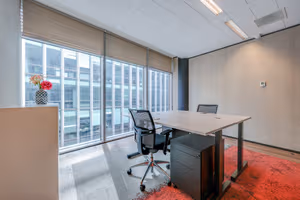 7 Person Coworking Desk