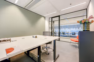 1 Person Coworking Desk