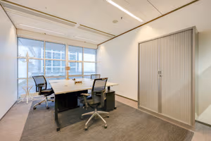 1 Person Coworking Desk