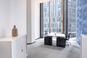 5 Person Coworking Desk