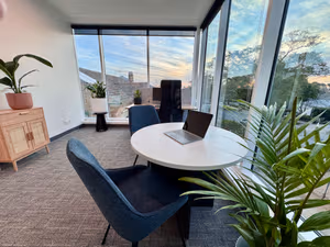 4 Person Coworking Desk