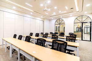 3 Person Private Office