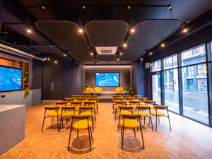 32 Person Enterprise Suite