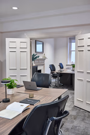 7 Person Private Office