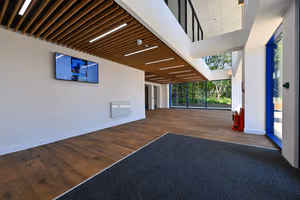 9 Person Private Office