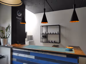 4 Person Coworking Desk