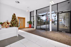 8 Person Private Office