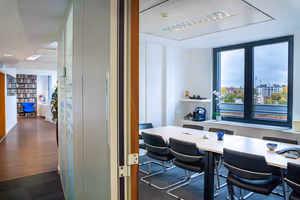 4 Person Private Office