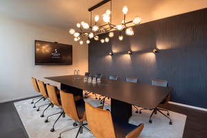 1 Person Private Office