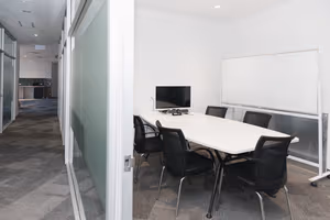 10 Person Private Office