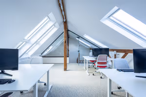 4 Person Private Office
