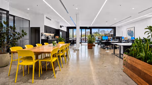 1 Person Shared Office