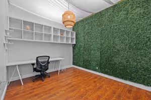 1 Person Coworking Desk