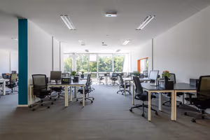 1 Person Coworking Desk