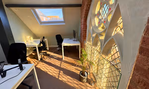10 Person Private Office