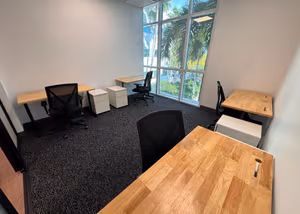 1 Person Private Office