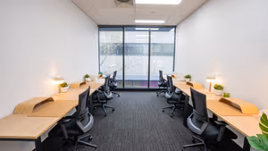 4 Person Private Office