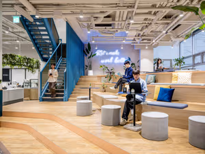9 Person Private Office