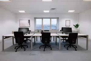 11 Person Private Office
