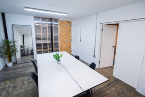 7 Person Private Office
