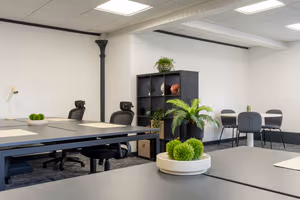 17 Person Private Office