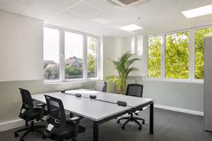 4 Person Private Office