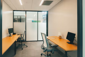 5 Person Private Office