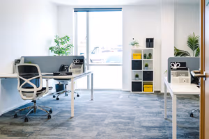 4 Person Private Office