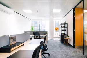 15 Person Private Office