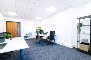 4 Person Private Office