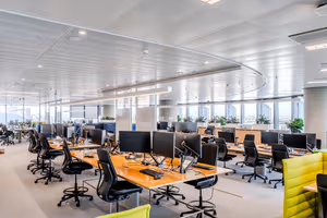 6 Person Coworking Desk