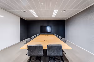 8 Person Coworking Desk