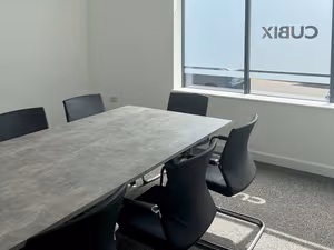 7 Person Private Office